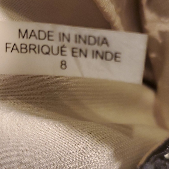 Hello classic very beautiful designer dress - Picture 11 of 13